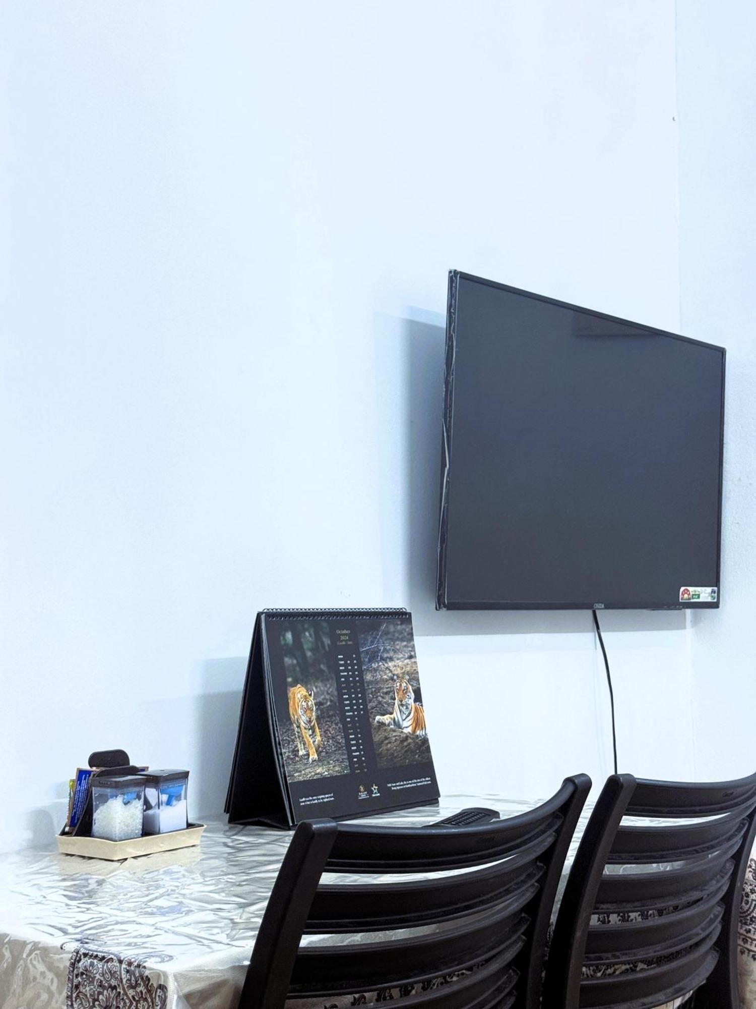 Vcs Apartments Parassinikadavu Parassinikkadavu Dış mekan fotoğraf
