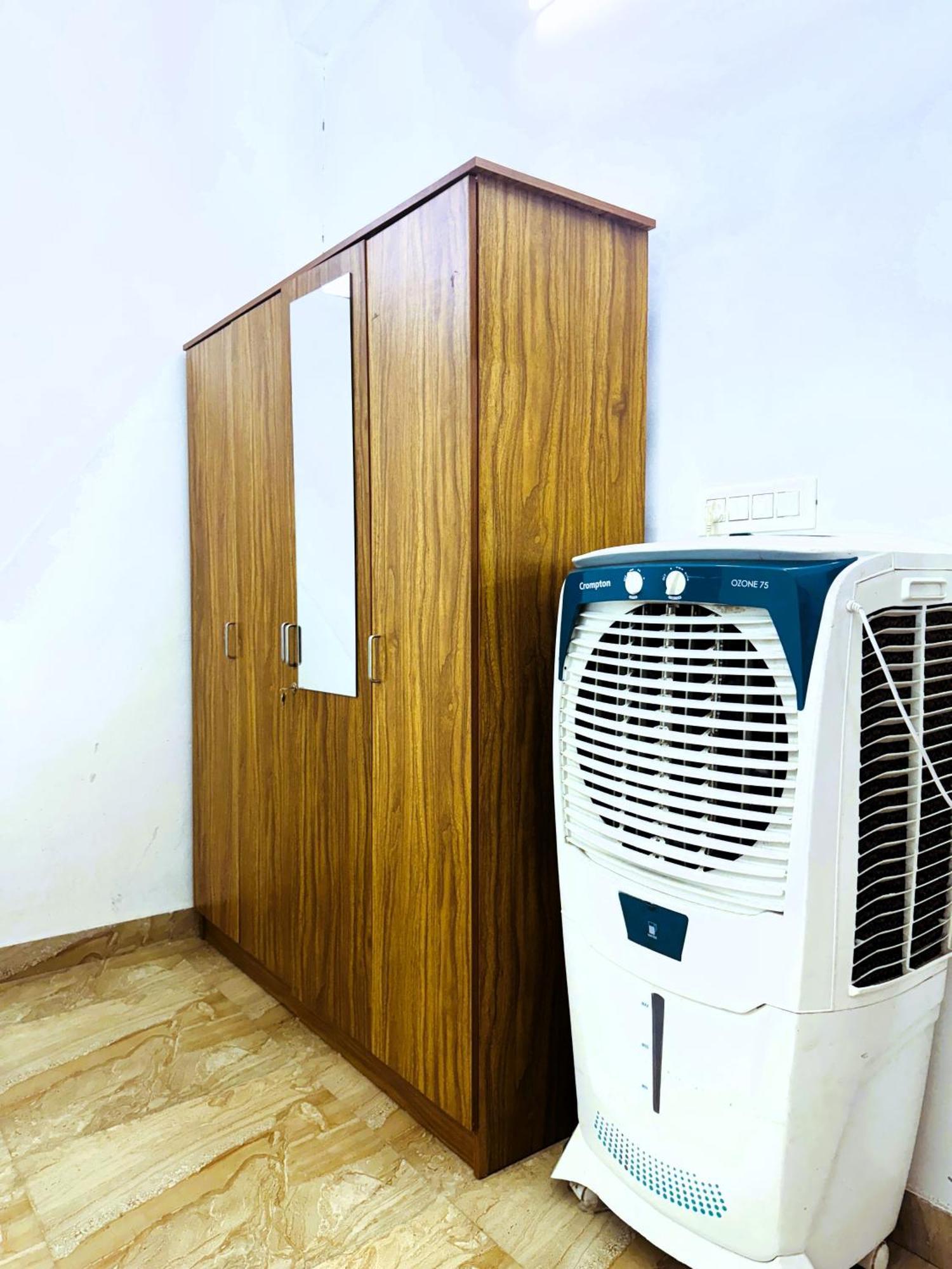 Vcs Apartments Parassinikadavu Parassinikkadavu Dış mekan fotoğraf