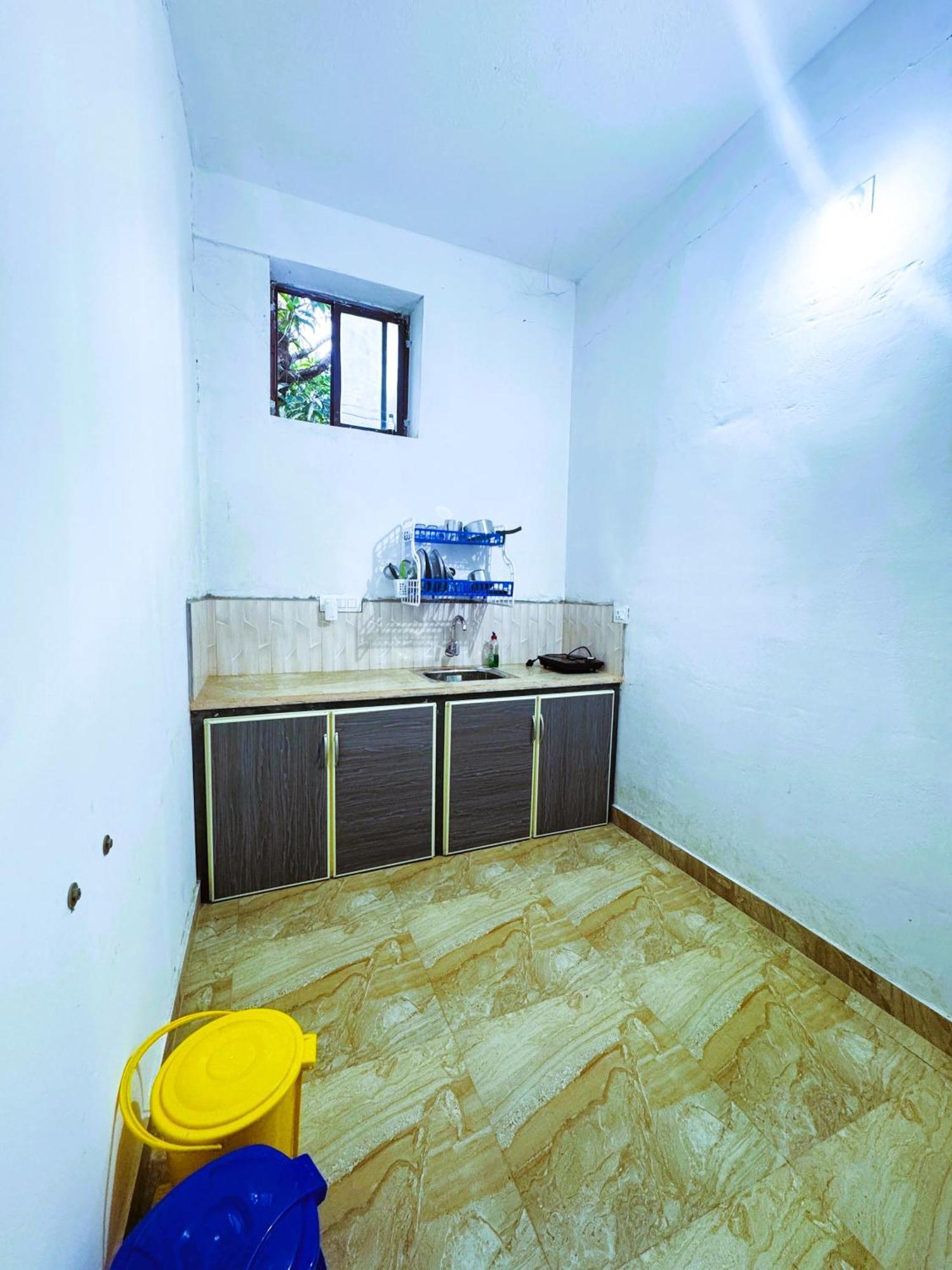 Vcs Apartments Parassinikadavu Parassinikkadavu Dış mekan fotoğraf